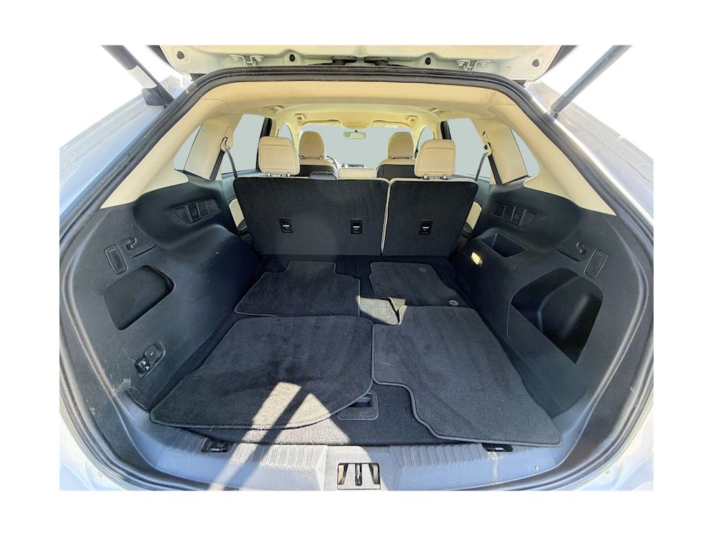 Thumbnail: 2016 Ford Edge - 17