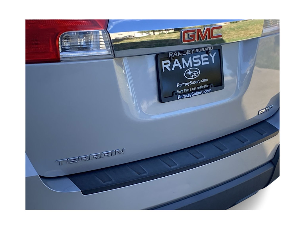 Thumbnail: 2015 GMC Terrain - 24