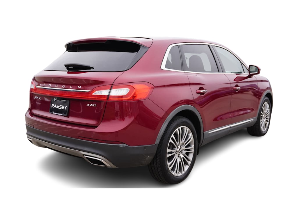 Thumbnail: 2016 Lincoln MKX - 18