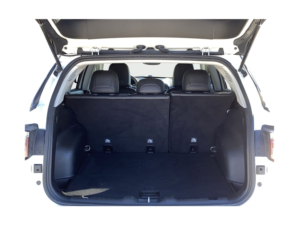 Thumbnail: 2019 Jeep Compass - 17