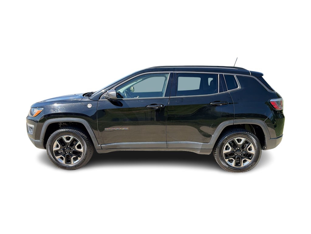 Thumbnail: 2017 Jeep Compass - 3