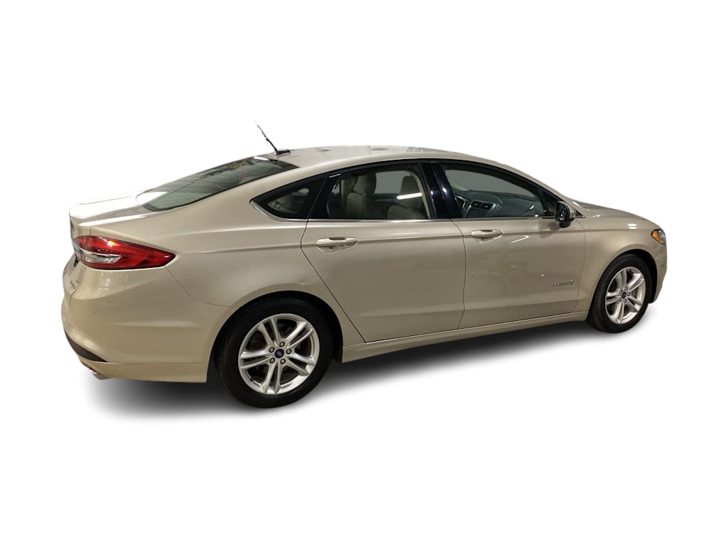 2018 Ford Fusion  22
