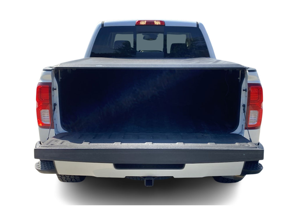 Thumbnail: 2017 Chevrolet Silverado 1500 - 18