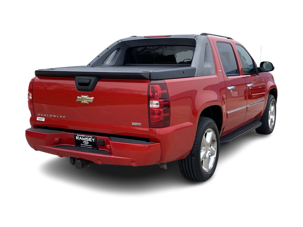 2009 Chevrolet Avalanche 1500 LTZ 21
