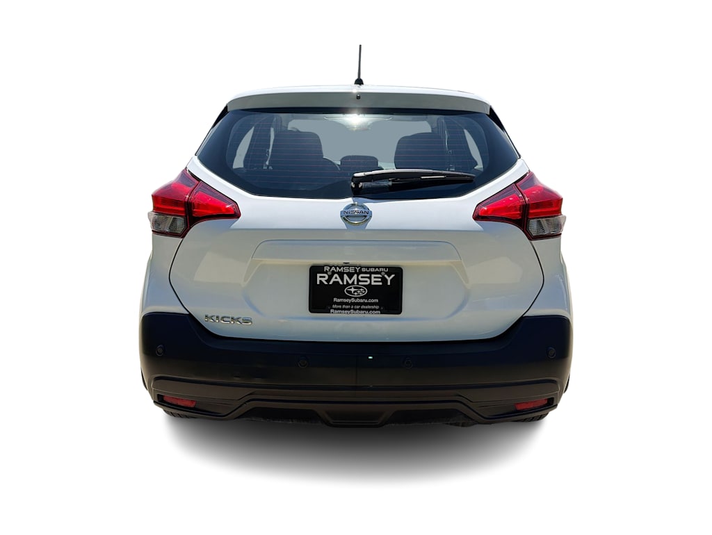 Thumbnail: 2020 Nissan Kicks - 5