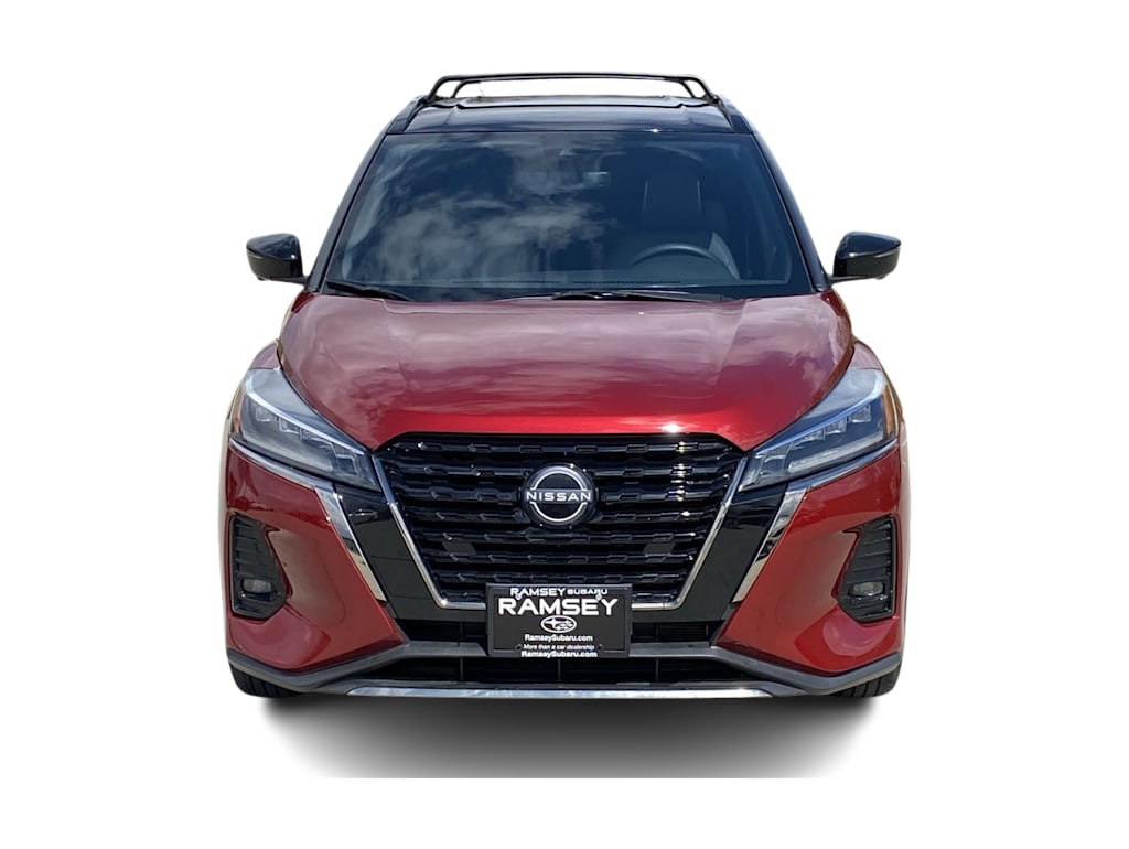 2024 Nissan Kicks SR 23