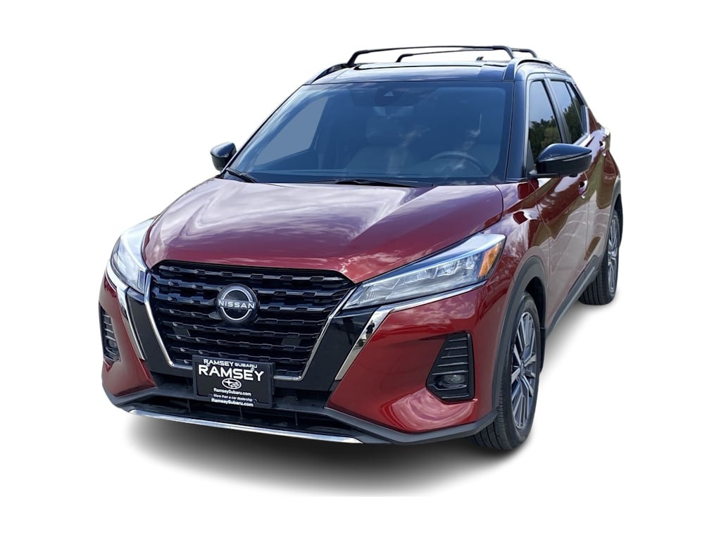 2024 Nissan Kicks SR 5