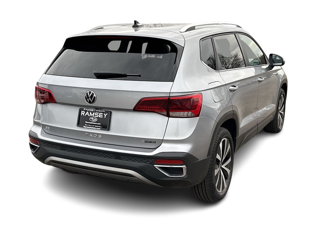 Thumbnail: 2022 Volkswagen Taos - 21