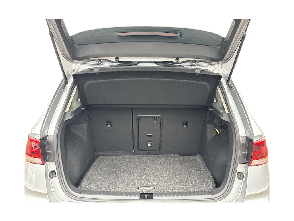 Thumbnail: 2022 Volkswagen Taos - 18