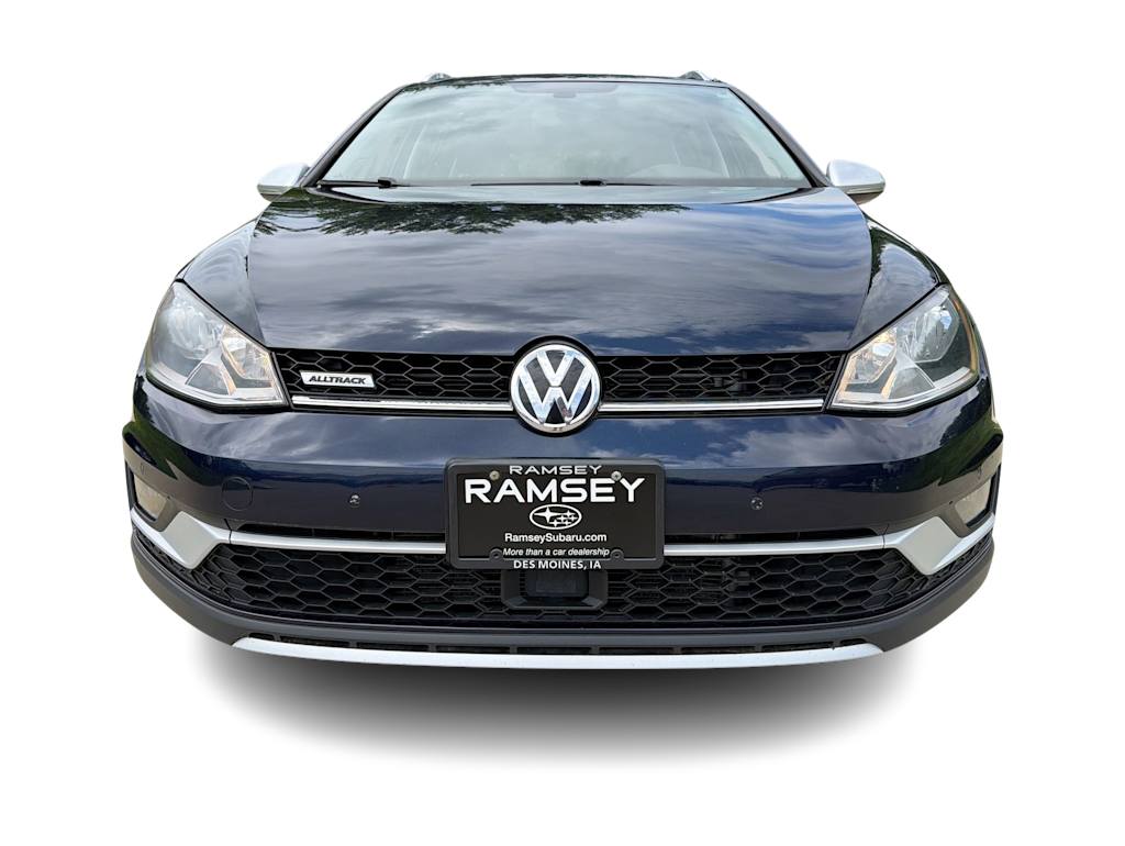 Thumbnail: 2017 Volkswagen Golf - 22