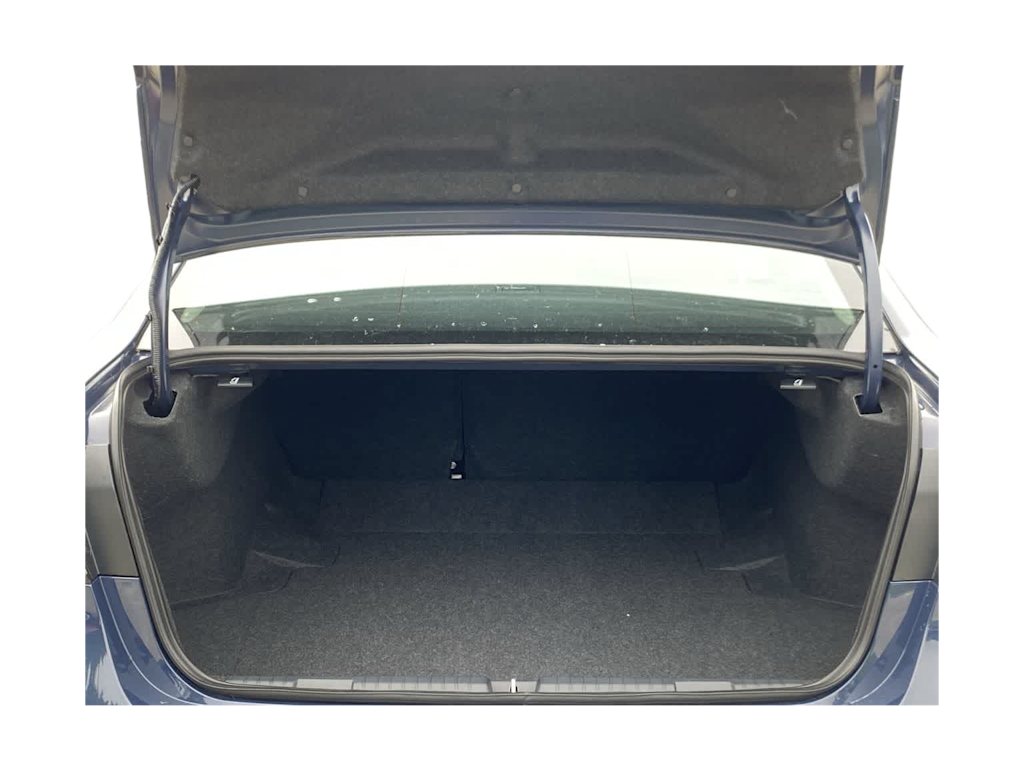 Thumbnail: 2025 Subaru Legacy - 16