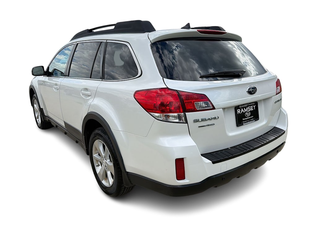 Thumbnail: 2014 Subaru Outback - 4