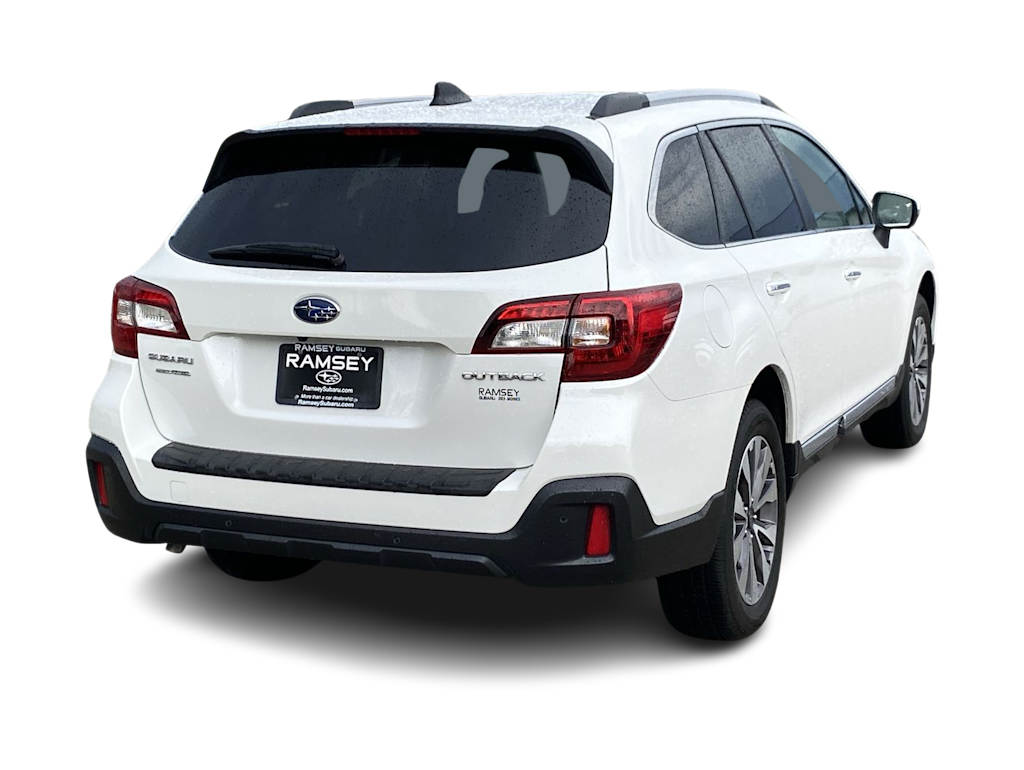 Thumbnail: 2019 Subaru Outback - 19