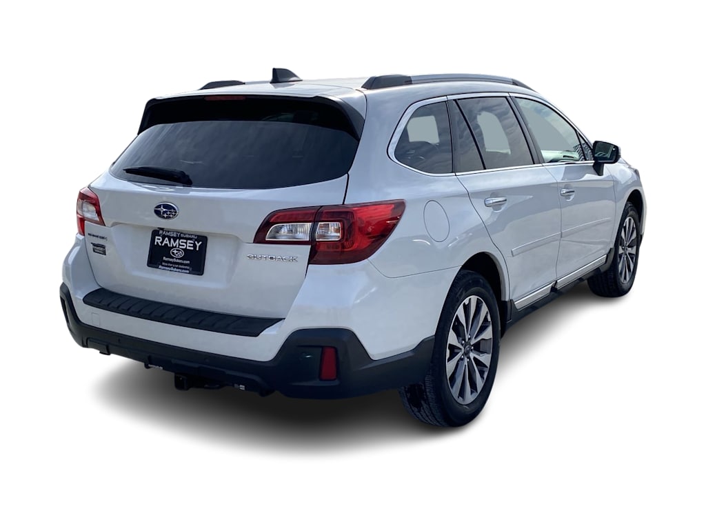 2018 Subaru Outback Touring 21