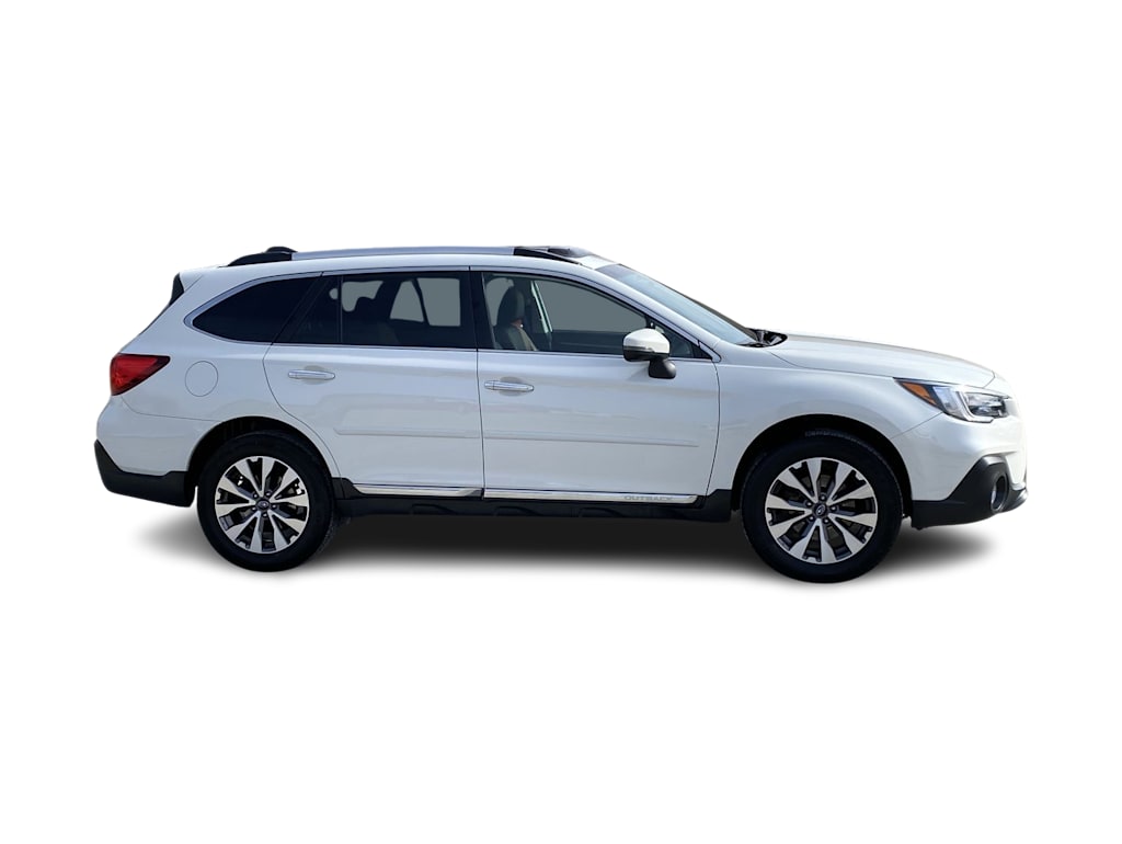 2018 Subaru Outback Touring 22