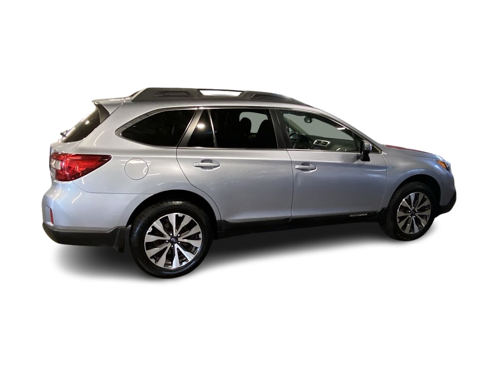 Thumbnail: 2015 Subaru Outback - 21