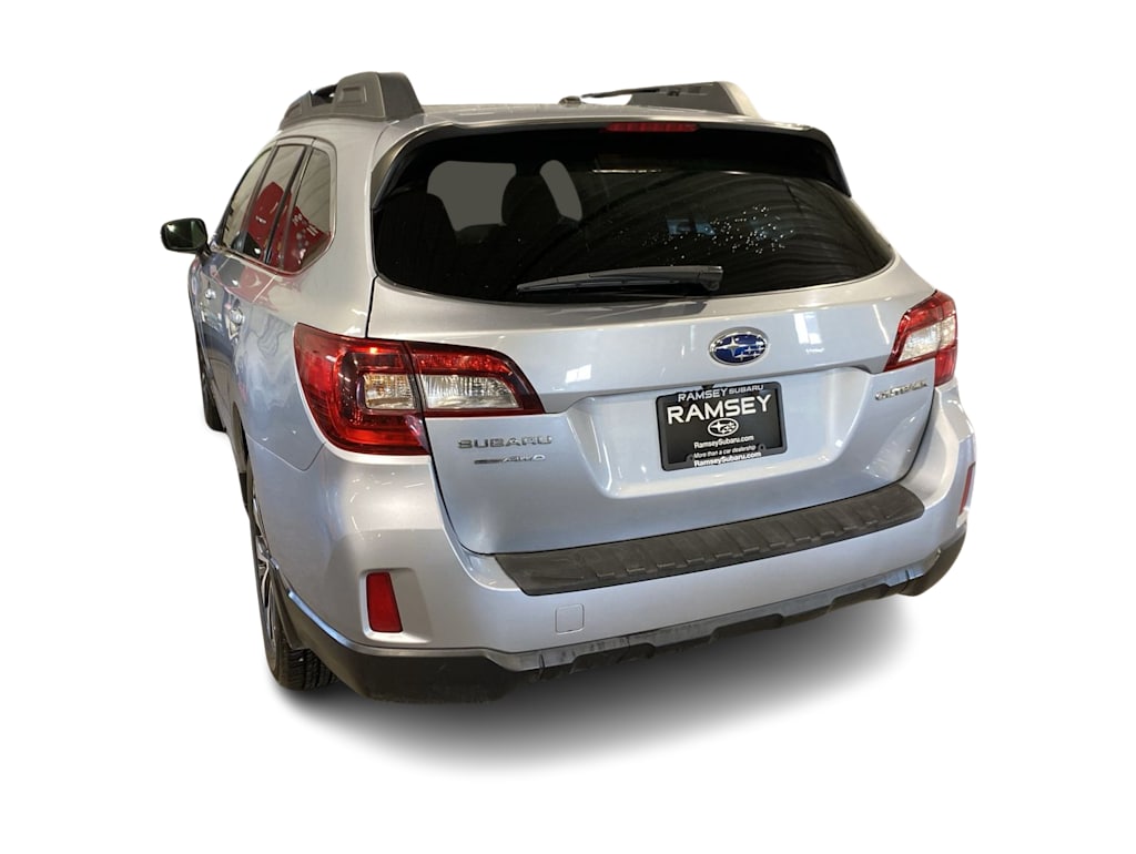 Thumbnail: 2015 Subaru Outback - 4