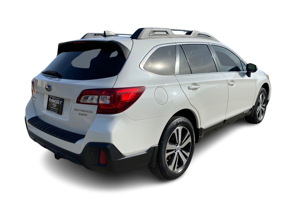 Thumbnail: 2018 Subaru Outback - 19