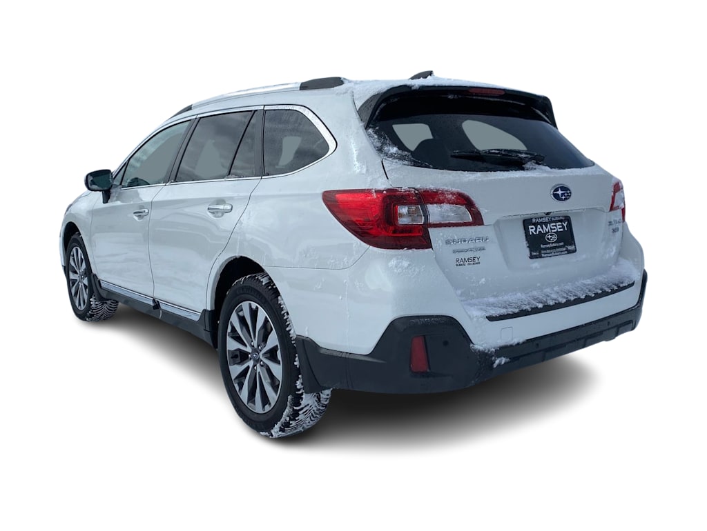 Thumbnail: 2018 Subaru Outback - 4