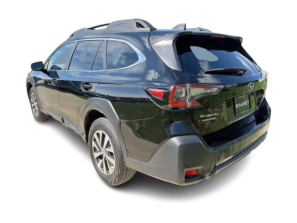 Thumbnail: 2025 Subaru Outback - 4