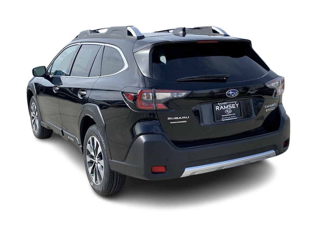 2025 Subaru Outback Touring 4