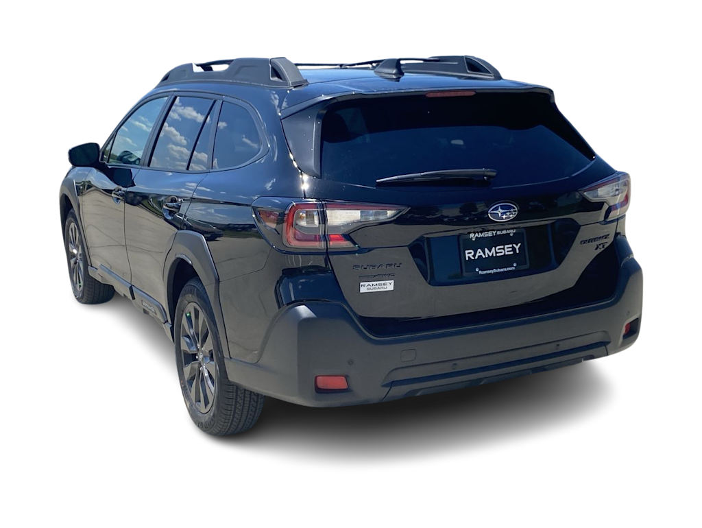 2025 Subaru Outback Onyx Edition 3