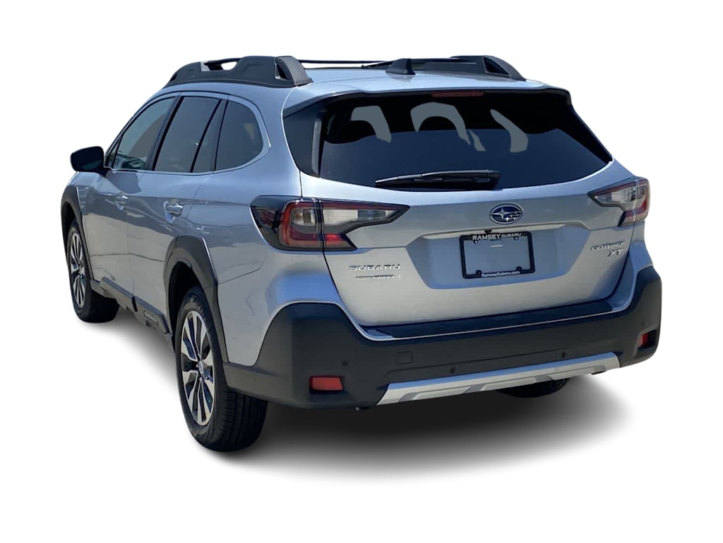 Thumbnail: 2025 Subaru Outback - 4