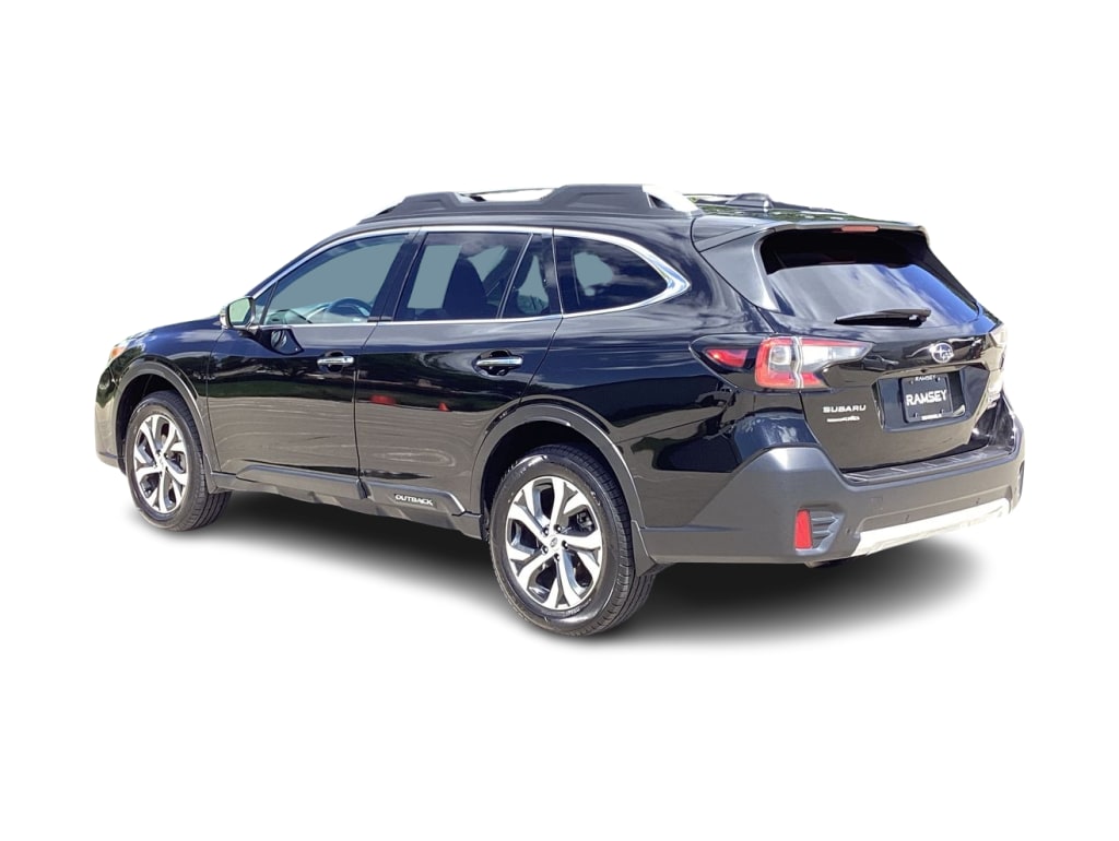 2022 Subaru Outback Touring 4