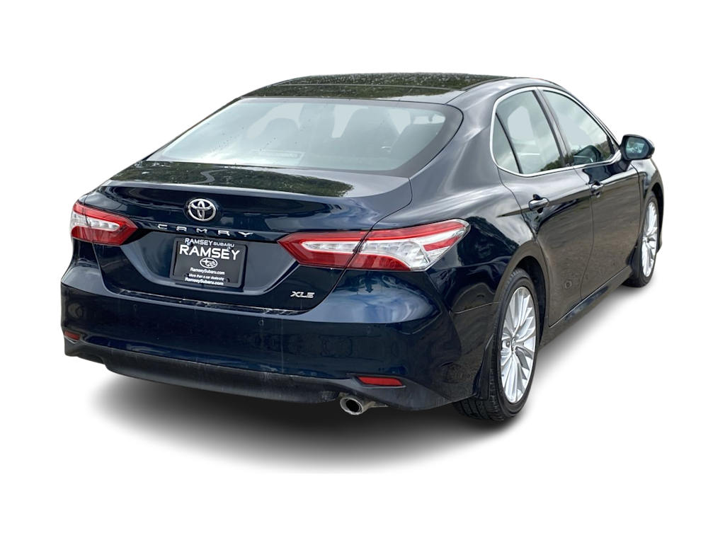Thumbnail: 2018 Toyota Camry - 21