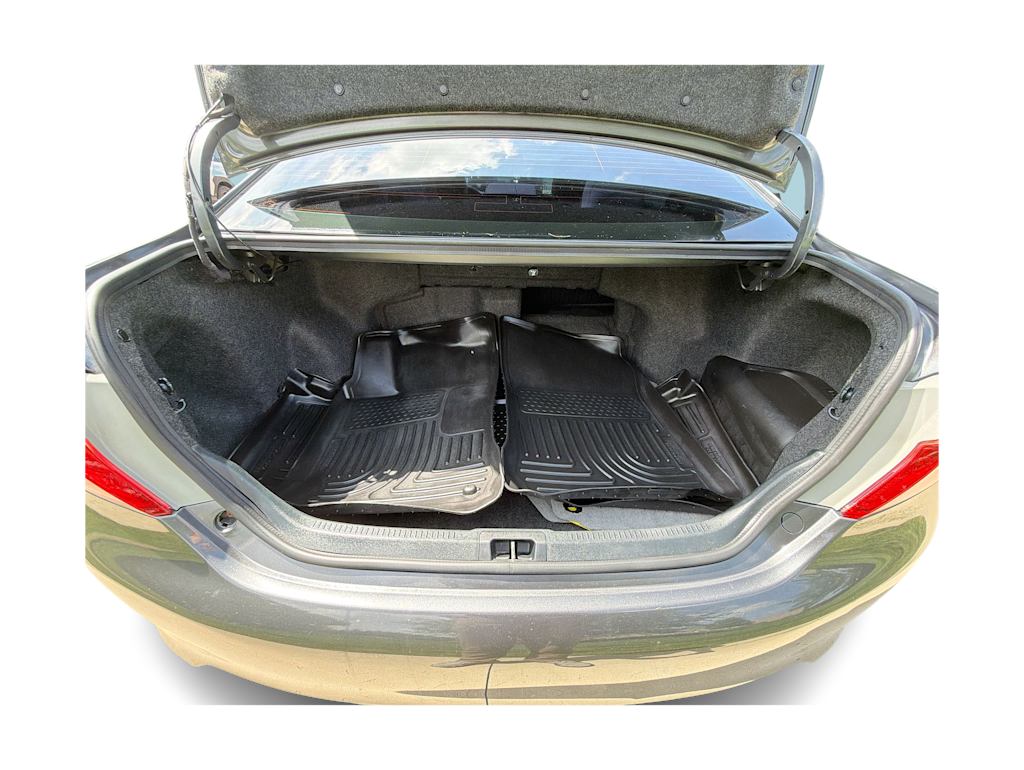 Thumbnail: 2012 Toyota Camry - 15
