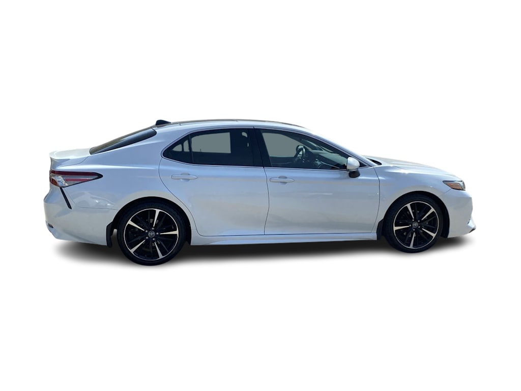 Thumbnail: 2018 Toyota Camry - 21