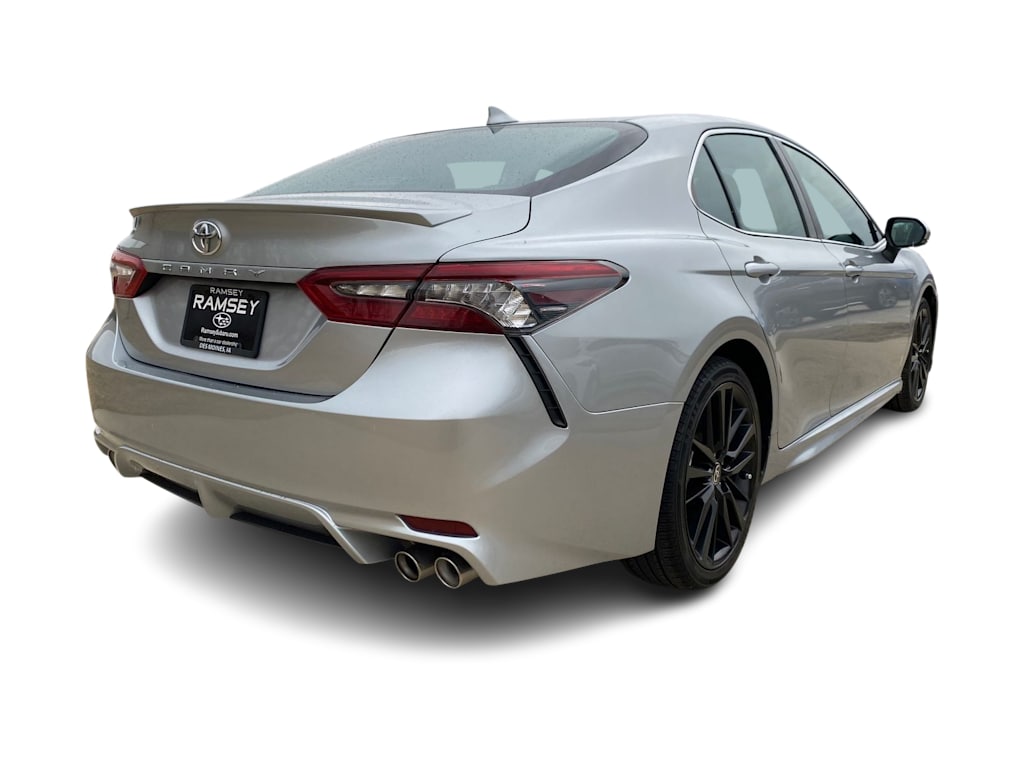 Thumbnail: 2022 Toyota Camry - 19