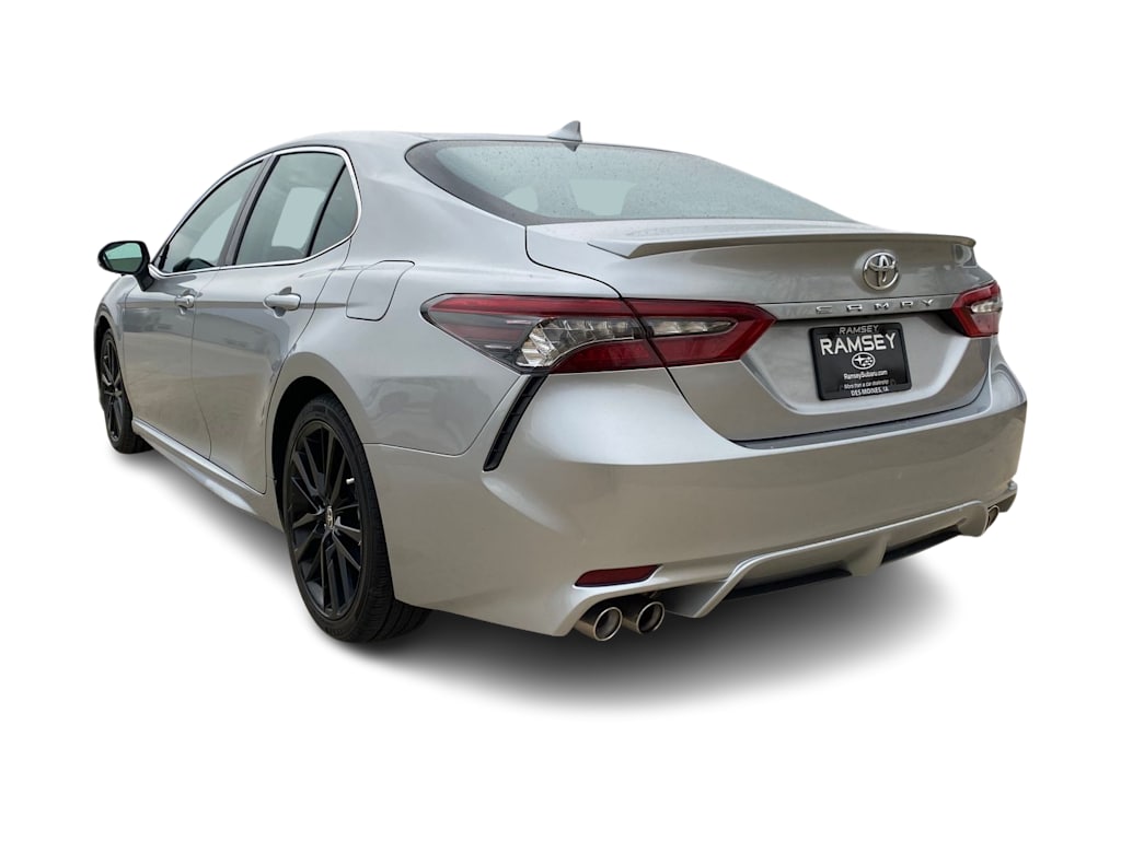 Thumbnail: 2022 Toyota Camry - 4