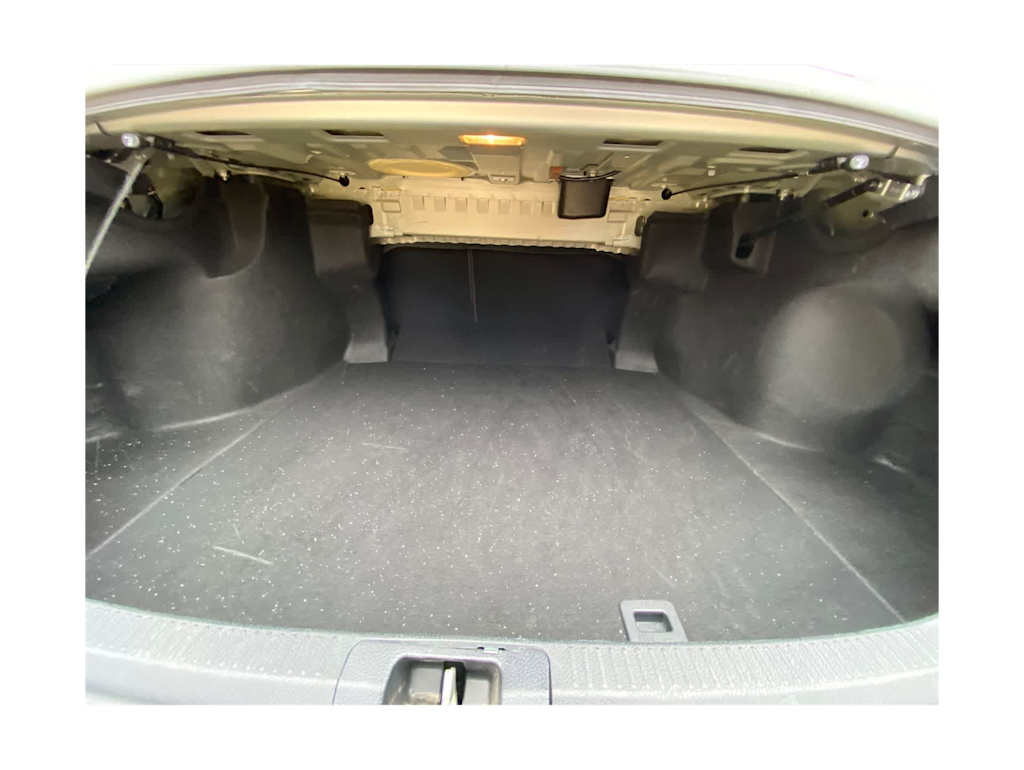 Thumbnail: 2022 Toyota Camry - 16