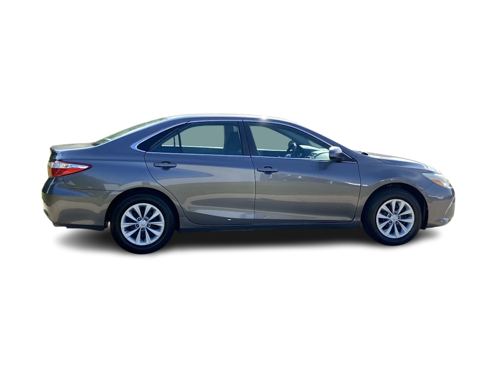 Thumbnail: 2016 Toyota Camry - 20