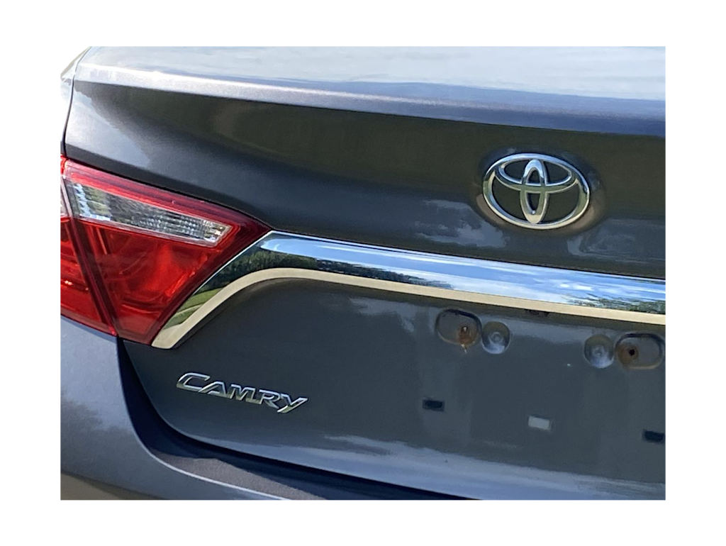 Thumbnail: 2016 Toyota Camry - 23