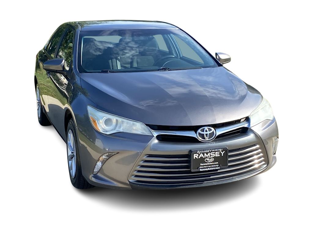 Thumbnail: 2016 Toyota Camry - 21