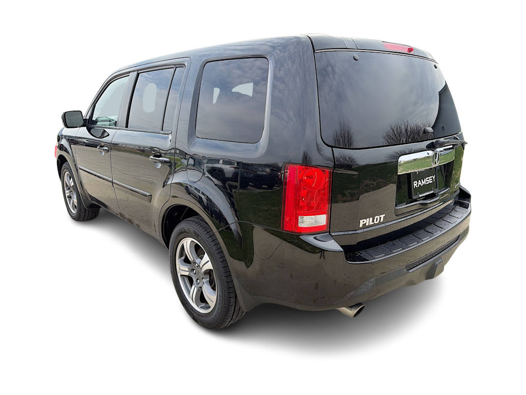 Thumbnail: 2015 Honda Pilot - 4