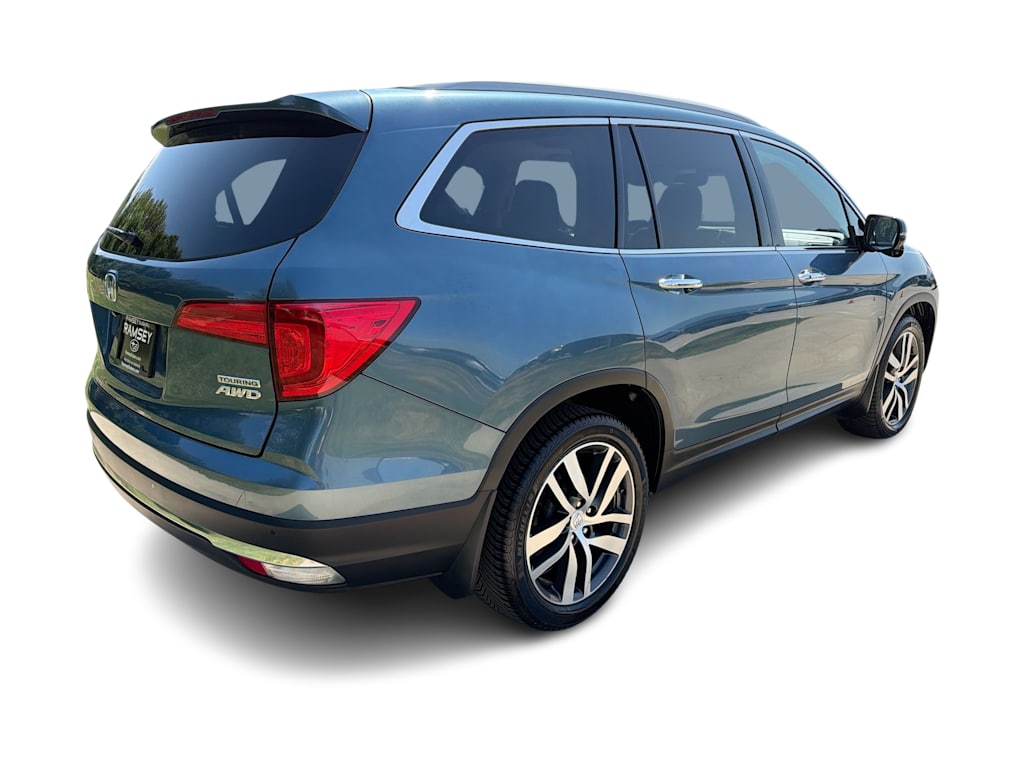 Thumbnail: 2016 Honda Pilot - 20
