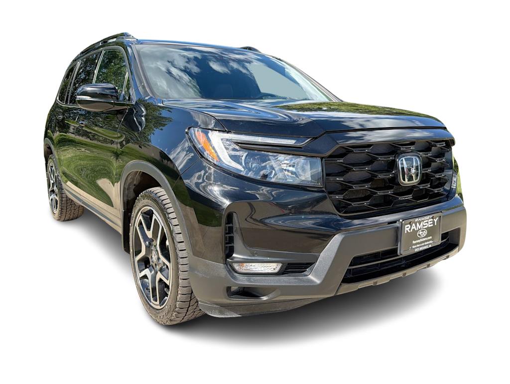 Thumbnail: 2023 Honda Passport - 22