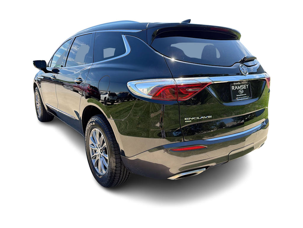 Thumbnail: 2022 Buick Enclave - 3
