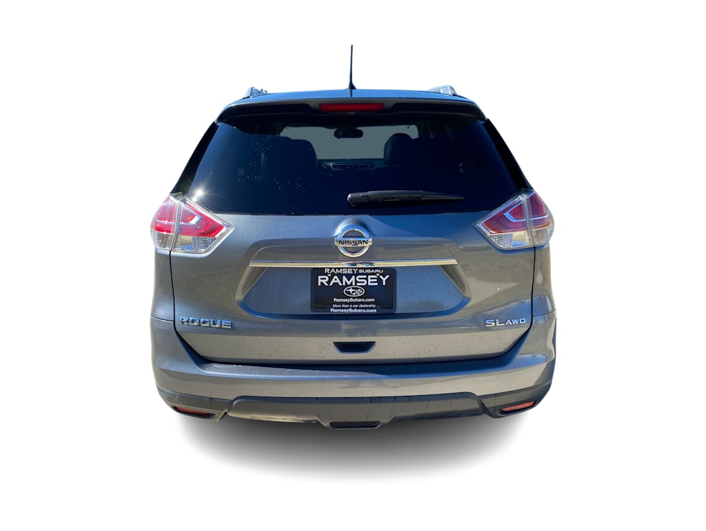 Thumbnail: 2016 Nissan Rogue - 5