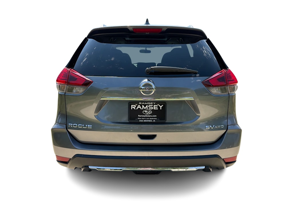 Thumbnail: 2017 Nissan Rogue - 5
