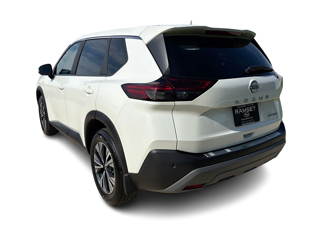 Thumbnail: 2023 Nissan Rogue - 4