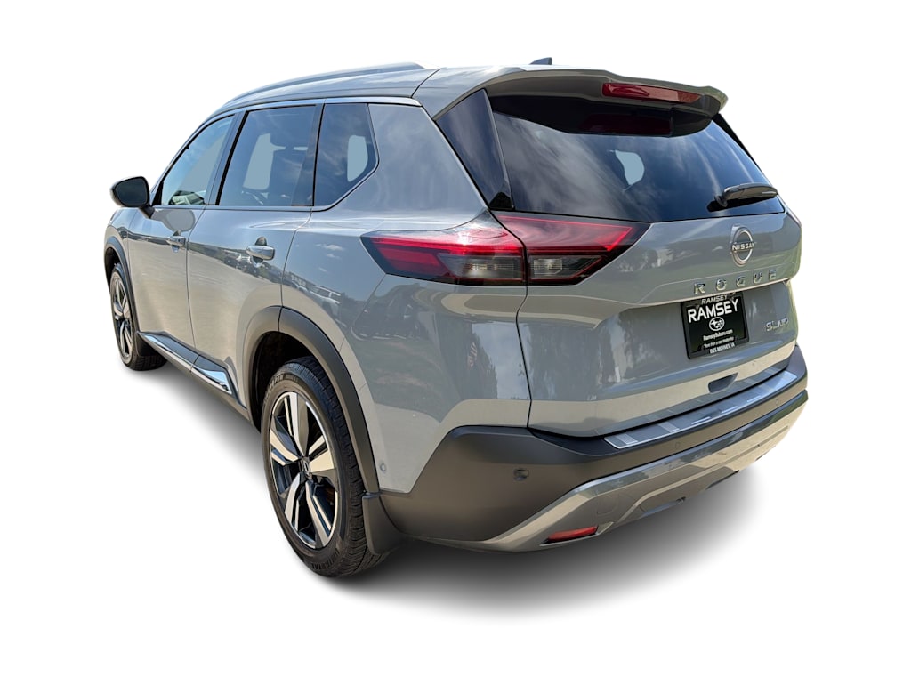 Thumbnail: 2023 Nissan Rogue - 4