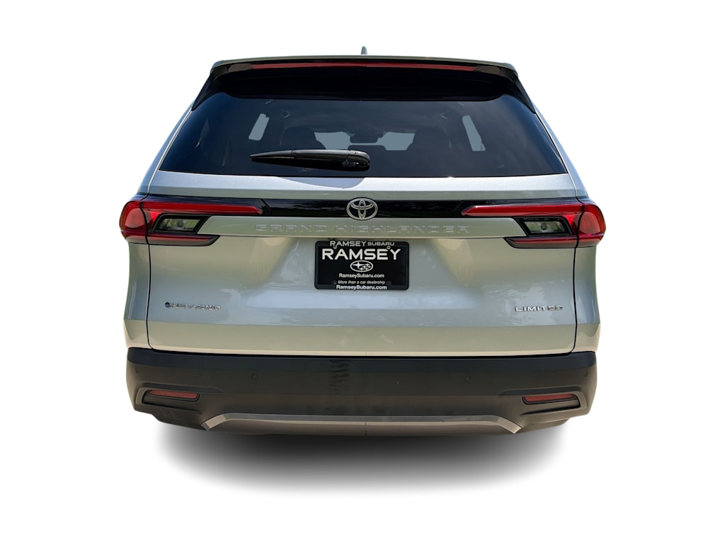 Thumbnail: 2024 Toyota Grand Highlander - 4
