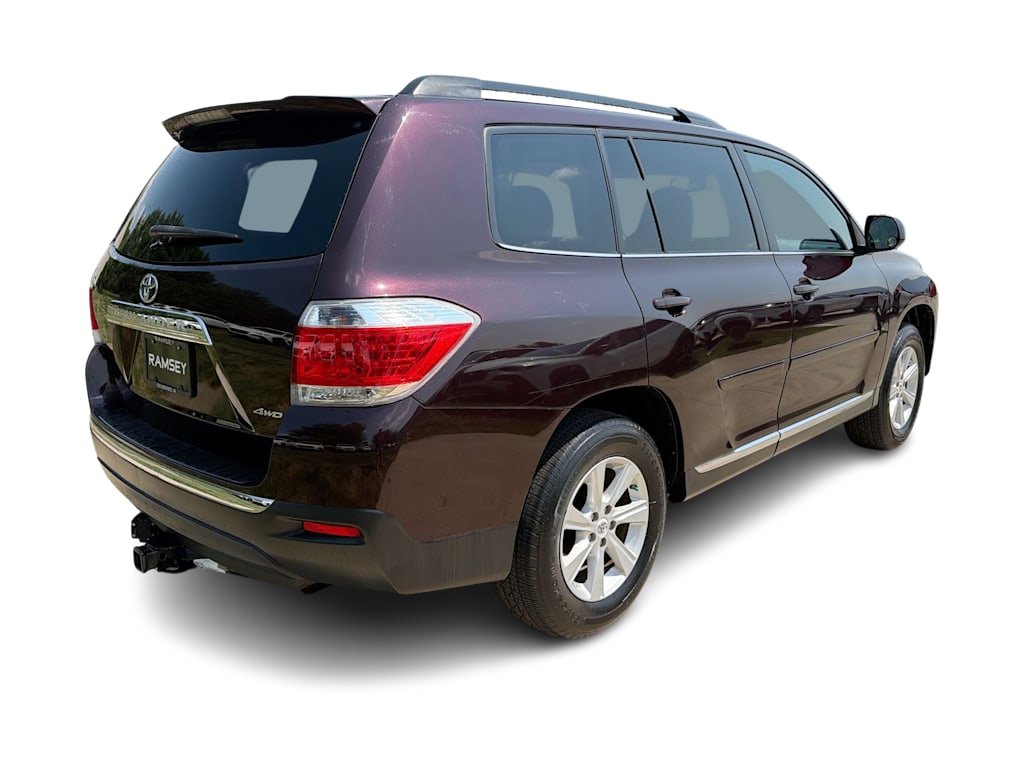 Thumbnail: 2011 Toyota Highlander - 20