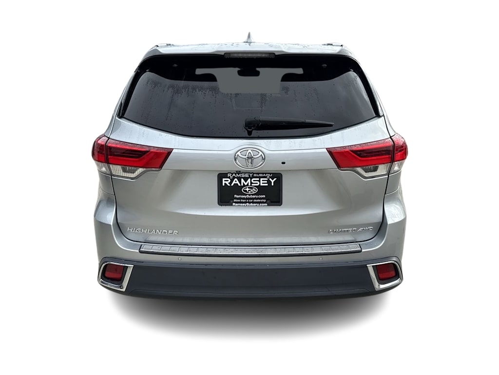 Thumbnail: 2019 Toyota Highlander - 4