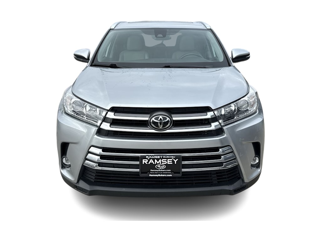 Thumbnail: 2019 Toyota Highlander - 22