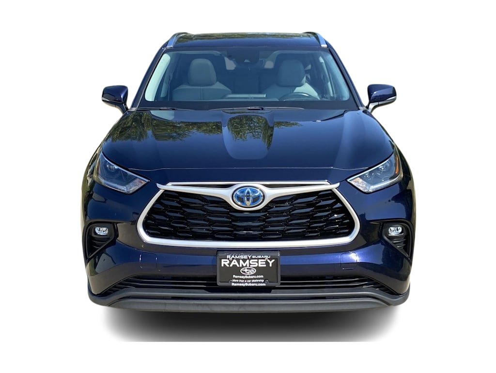 Thumbnail: 2021 Toyota Highlander - 23